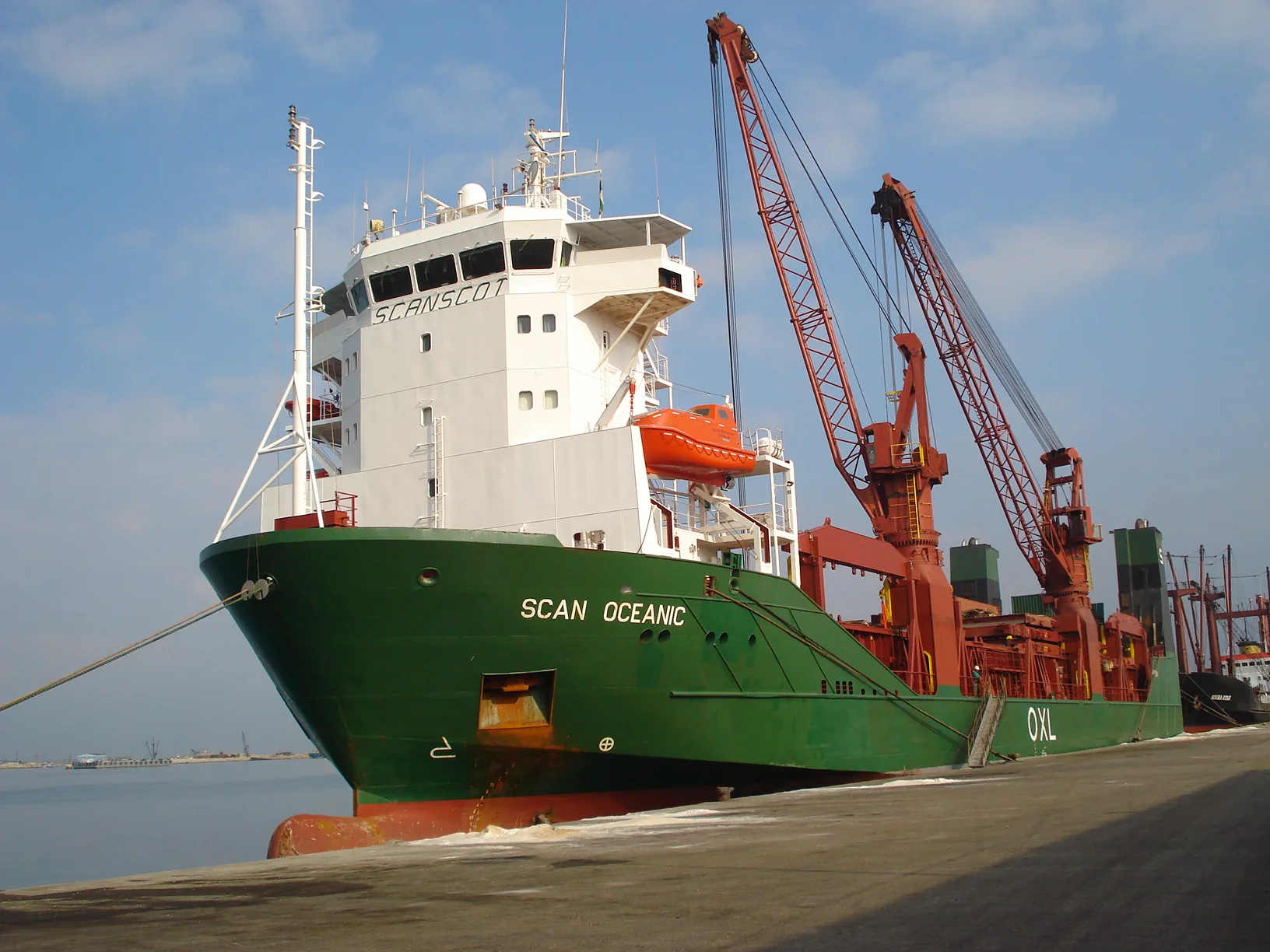 SeaChart Marine scan oceanic port call